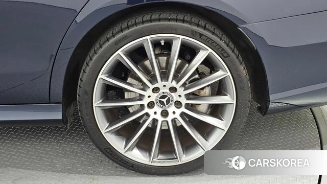 Mercedes-Benz E-Class W213 id 4759828 из Кореи 13