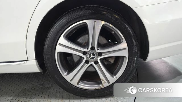 Mercedes-Benz E-Class W213 id 4737615 из Кореи 13