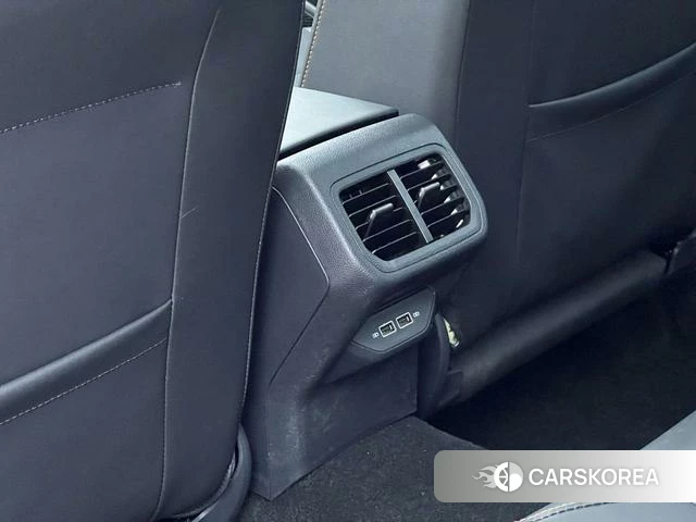Volkswagen Bora id 4256471 из Китая 13