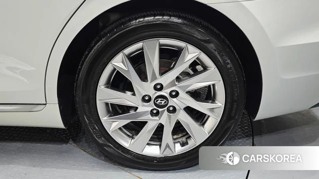 Hyundai The New Grandeur IG Hybrid id 4721526 из Кореи 13