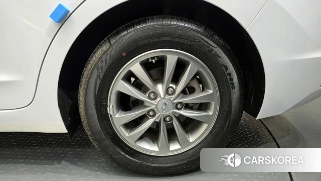 Hyundai The New Avante AD id 4225244 из Кореи 13