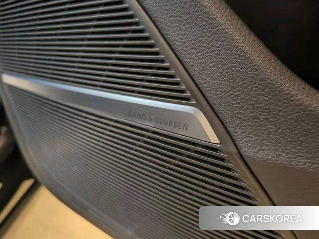Audi Q7 id 4208654 из Китая 13