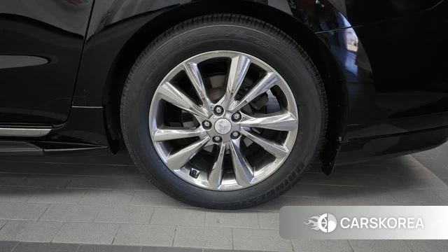 Kia The New Carnival id 4693768 из Кореи 13