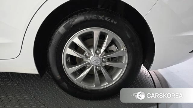 Hyundai The New Avante AD id 4519996 из Кореи 13
