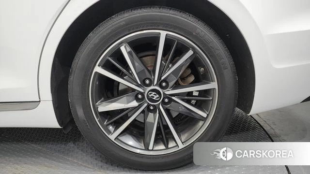 Hyundai The New Grandeur IG id 4293146 из Кореи 13