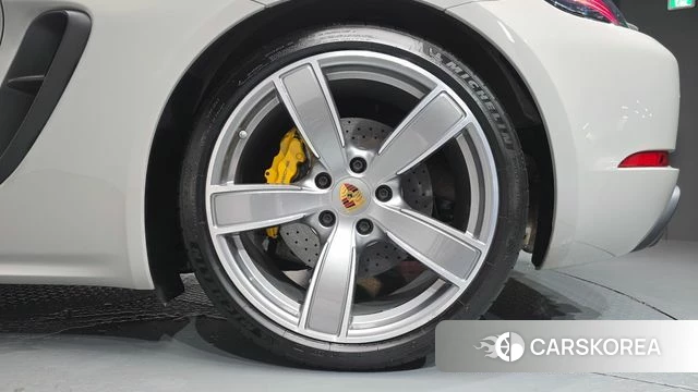 Porsche 718 Boxster id 4481712 из Кореи 13