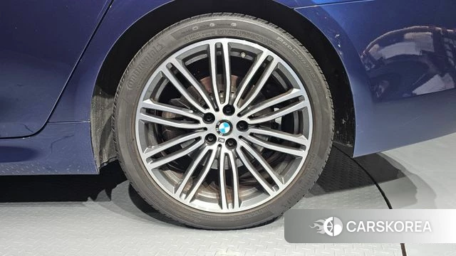 BMW 5 Series (G30) id 4750715 из Кореи 13