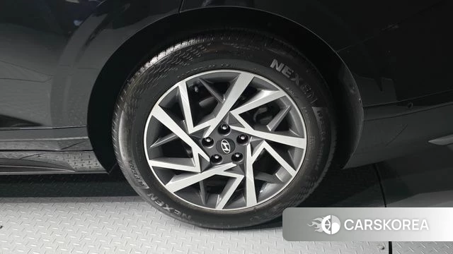 Hyundai Grandeur Hybrid (GN7) id 4194531 из Кореи 13