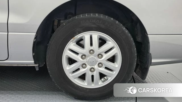 Hyundai The New Grand Starex id 4620021 из Кореи 13