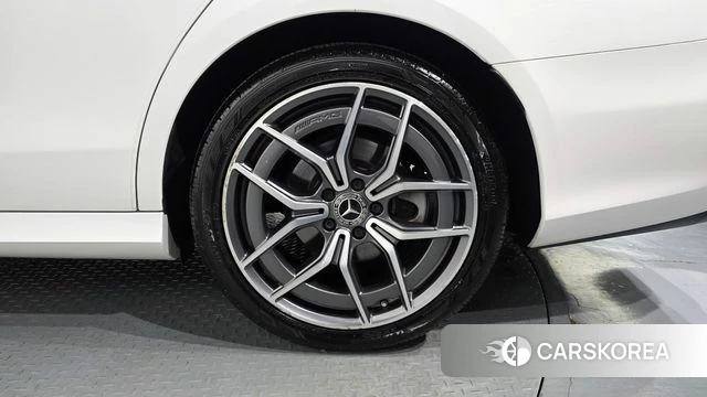 Mercedes-Benz E-Class W213 id 4716772 из Кореи 13