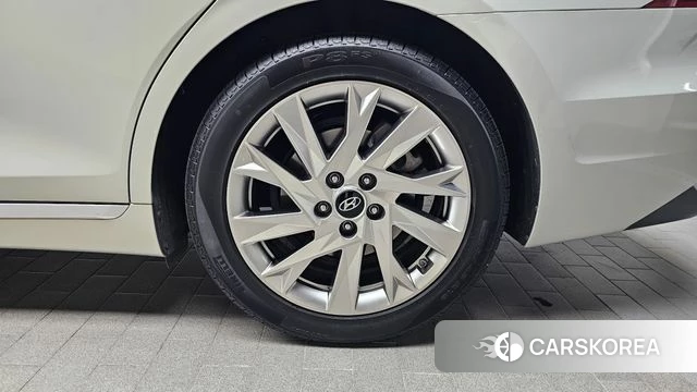 Hyundai The New Grandeur IG Hybrid id 4586763 из Кореи 13