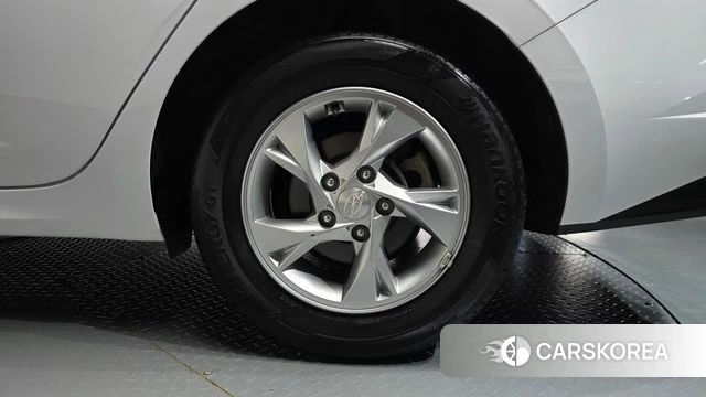 Hyundai Avante (CN7) id 4942139 из Кореи 13