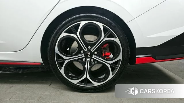Hyundai The New Avante (CN7) id 4279683 из Кореи 13