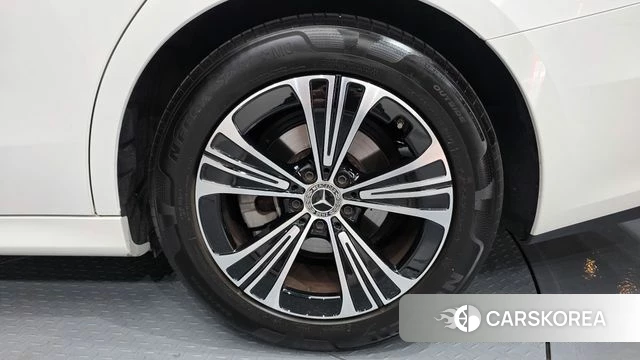 Mercedes-Benz E-Class W214 id 4640160 из Кореи 13