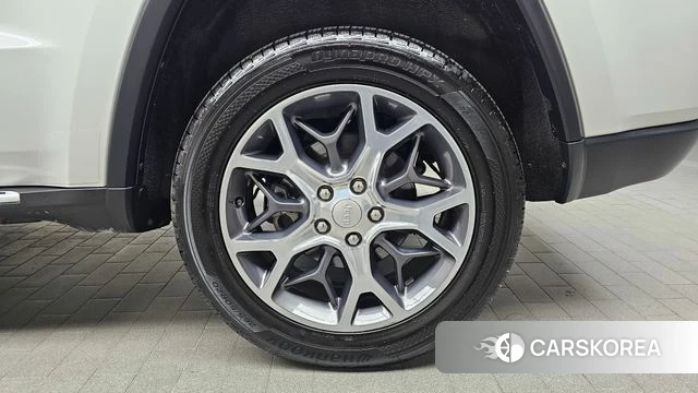 Jeep Grand Cherokee id 4717512 из Кореи 13