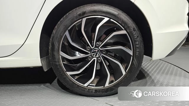 Volkswagen Golf 8th Generation id 4749931 из Кореи 13