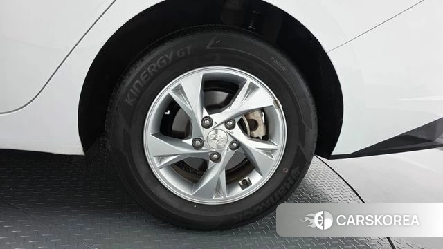 Hyundai Avante (CN7) id 4362499 из Кореи 13