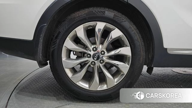Kia The New Sorento id 4491059 из Кореи 13