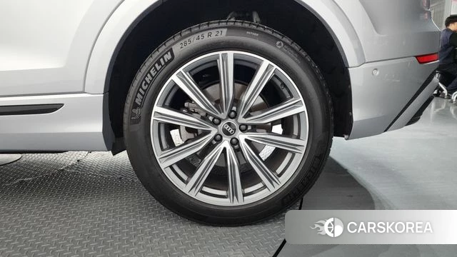 Audi Q8 (4M) id 4609225 из Кореи 13