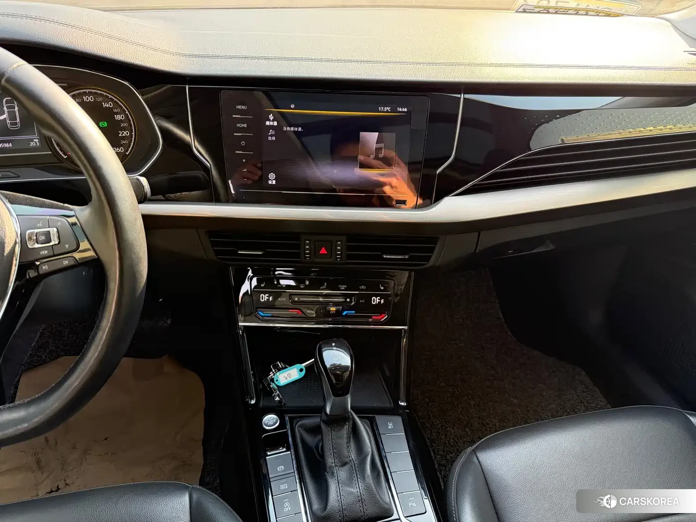 Volkswagen Passat id 4546533 из Китая 13