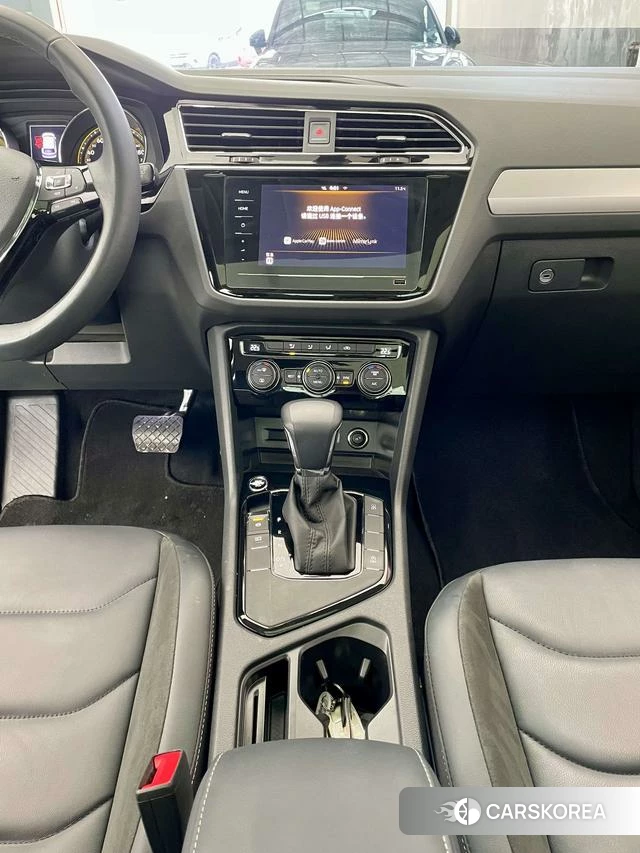 Volkswagen Tiguan L id 4265031 из Китая 13