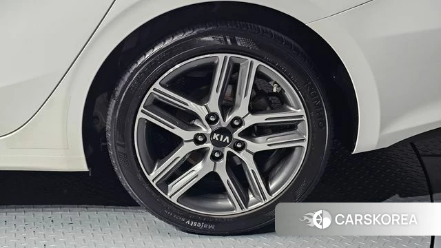 Kia Come New K3 id 4849771 из Кореи 13