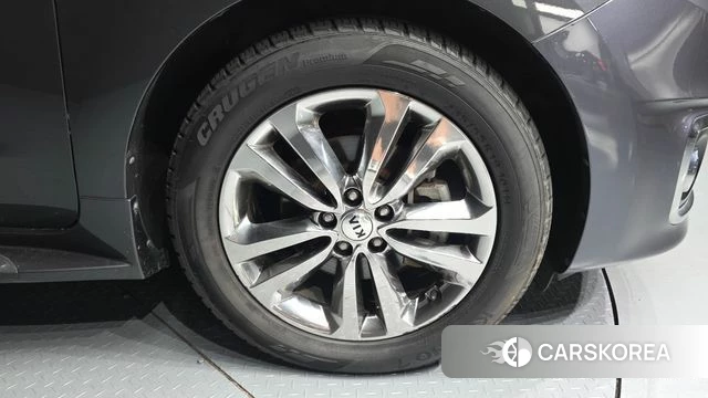 Kia All New Carnival id 4610564 из Кореи 13