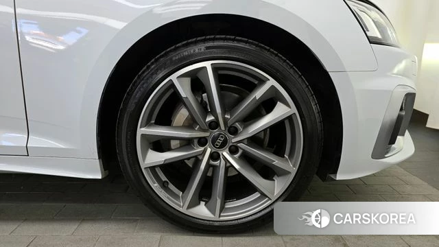 Audi A5 (F5) id 4294080 из Кореи 13