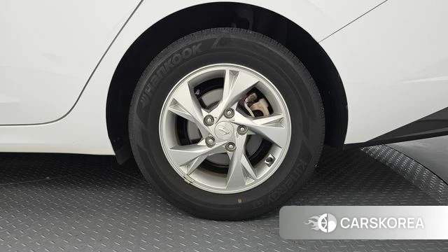 Hyundai Avante (CN7) id 4524100 из Кореи 13