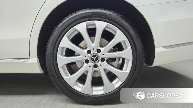 Mercedes-Benz E-Class W213 id 4737330 из Кореи 13