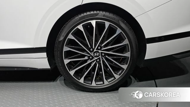 Hyundai Grandeur Hybrid (GN7) id 4607742 из Кореи 13
