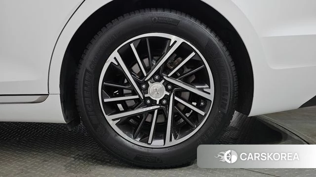 Hyundai The New Grandeur IG id 4507000 из Кореи 13