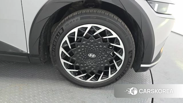 Hyundai Ionic 5 id 4591561 из Кореи 13