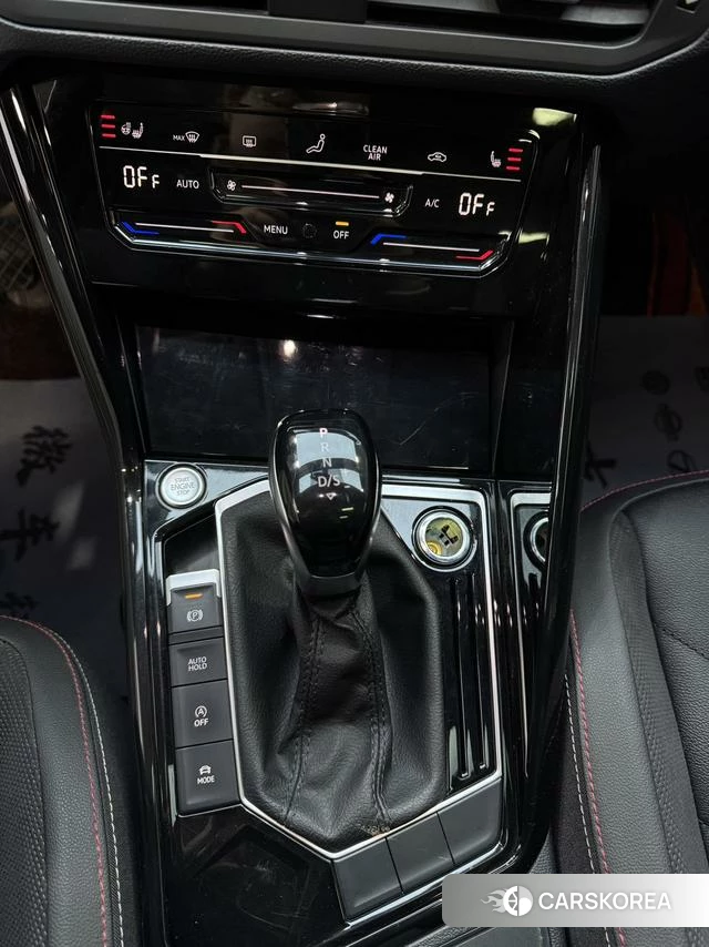 Volkswagen Tanyue id 4240066 из Китая 13