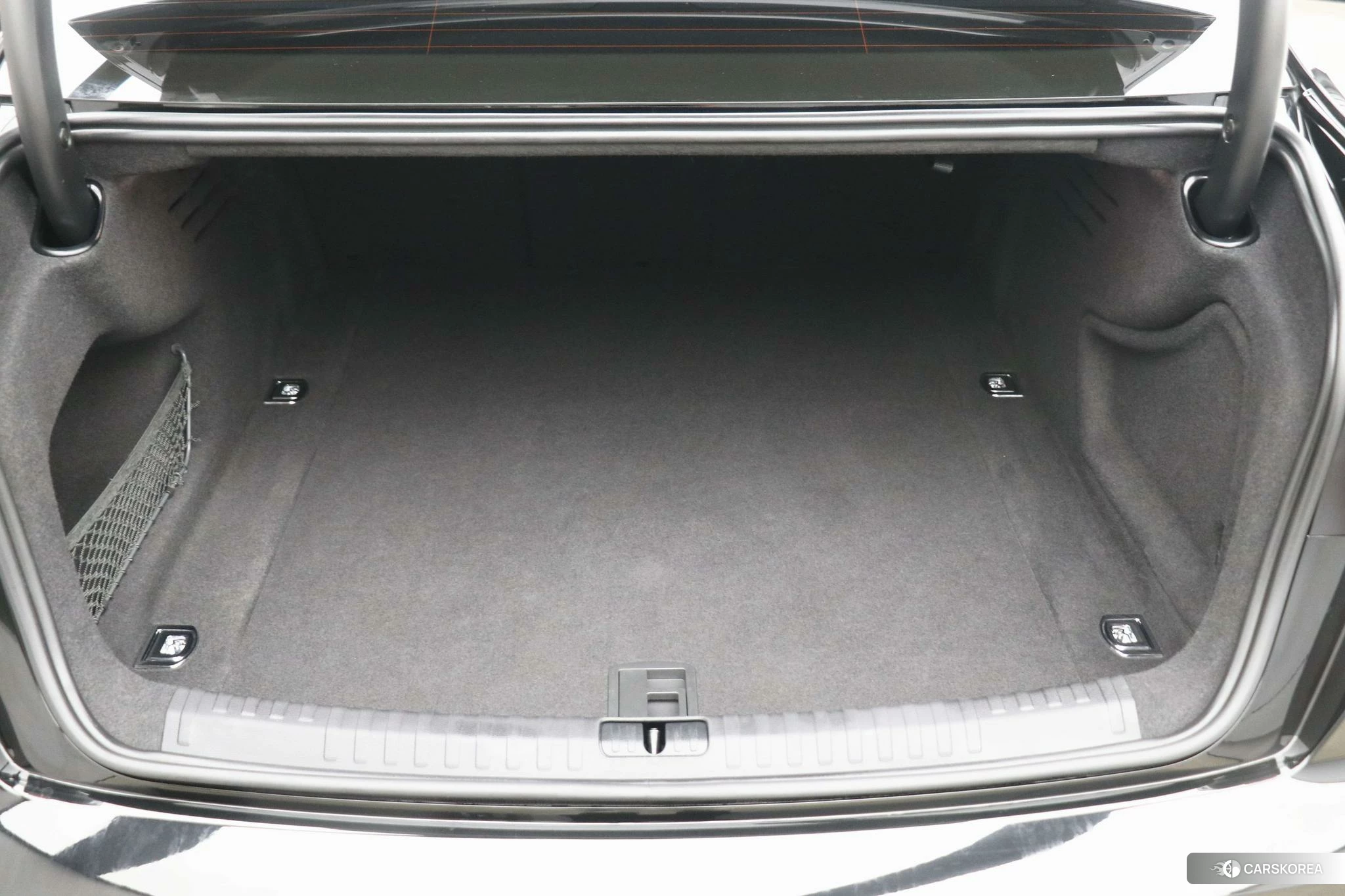 Audi A6L id 4467595 из Китая 13