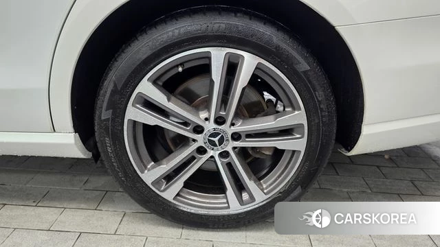 Mercedes-Benz E-Class W213 id 4745440 из Кореи 13
