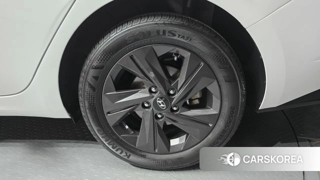 Hyundai Avante (CN7) id 4370111 из Кореи 13