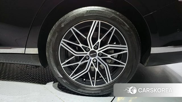 Genesis G90 (RS4) id 4267444 из Кореи 13