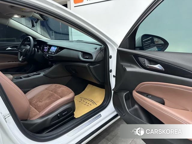 Buick Regal id 3983154 из Китая 13