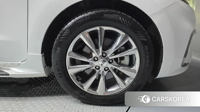 Kia The New Carnival id 4482994 из Кореи 13