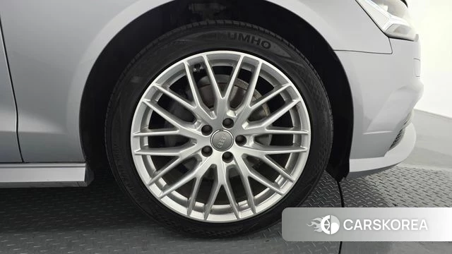 Audi New A6 id 4430440 из Кореи 13