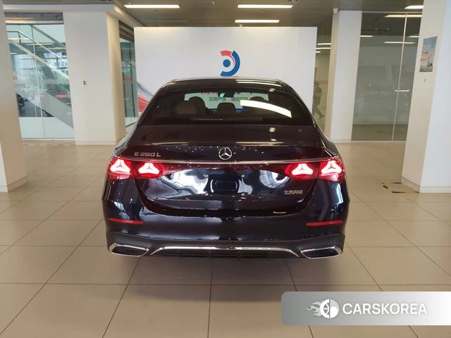 Mercedes-Benz E-class id 4368313 из Китая 13