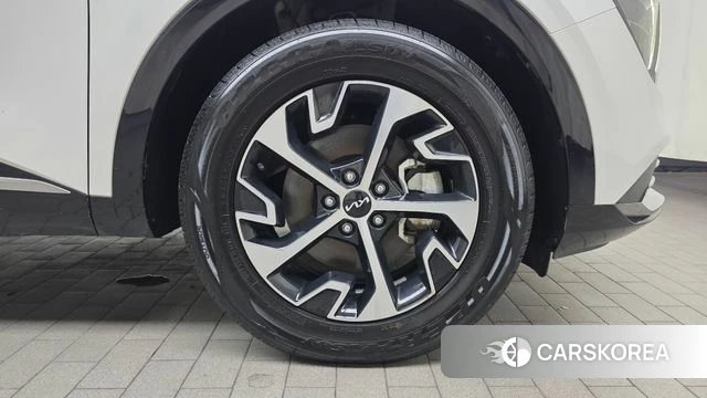 Kia Sportage 5th Generation Hybrid id 4792758 из Кореи 13