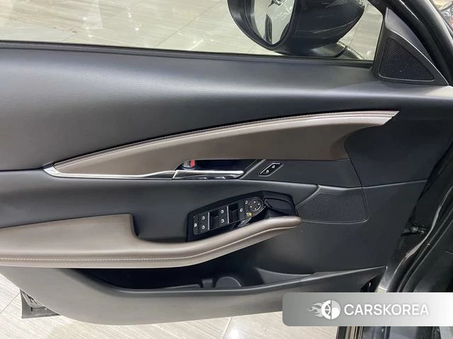 Mazda CX-30 id 4258788 из Китая 13