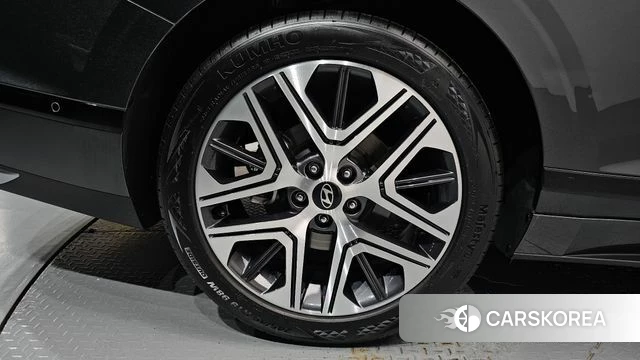 Hyundai Grandeur (GN7) id 4516180 из Кореи 13