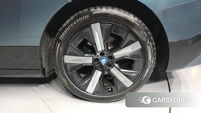 BMW iX id 4711031 из Кореи 13