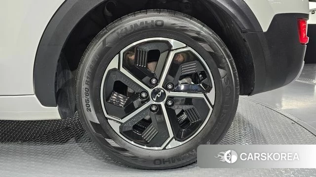 Kia Di Ol Nu Niro id 4303368 из Кореи 13