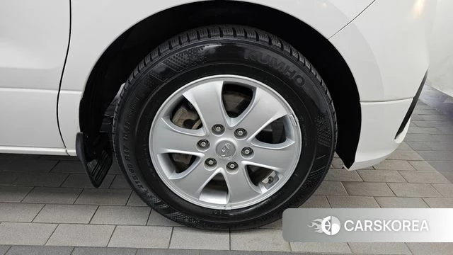 Hyundai The New Grand Starex id 4402738 из Кореи 13