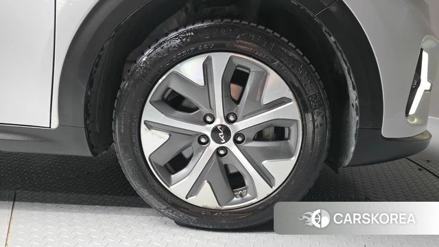 Kia Niro Plus id 4899032 из Кореи 13