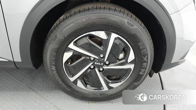 Kia Sportage 5th Generation Hybrid id 4494616 из Кореи 13